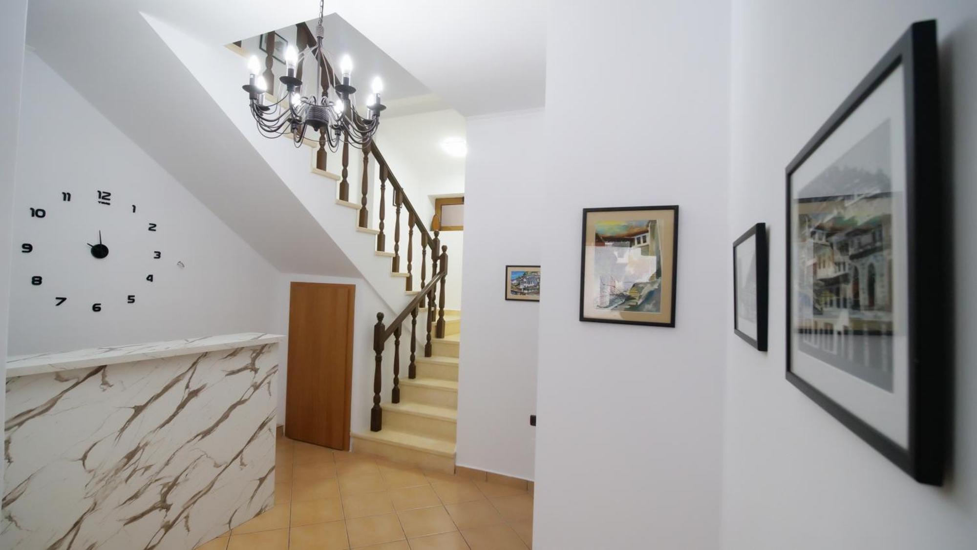 Vila Malasi Berat Exteriér fotografie